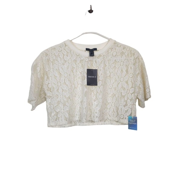 Forever 21 Tops - Forever 21 Salt Canyon Floral Crochet Knit Crewneck Crop Top